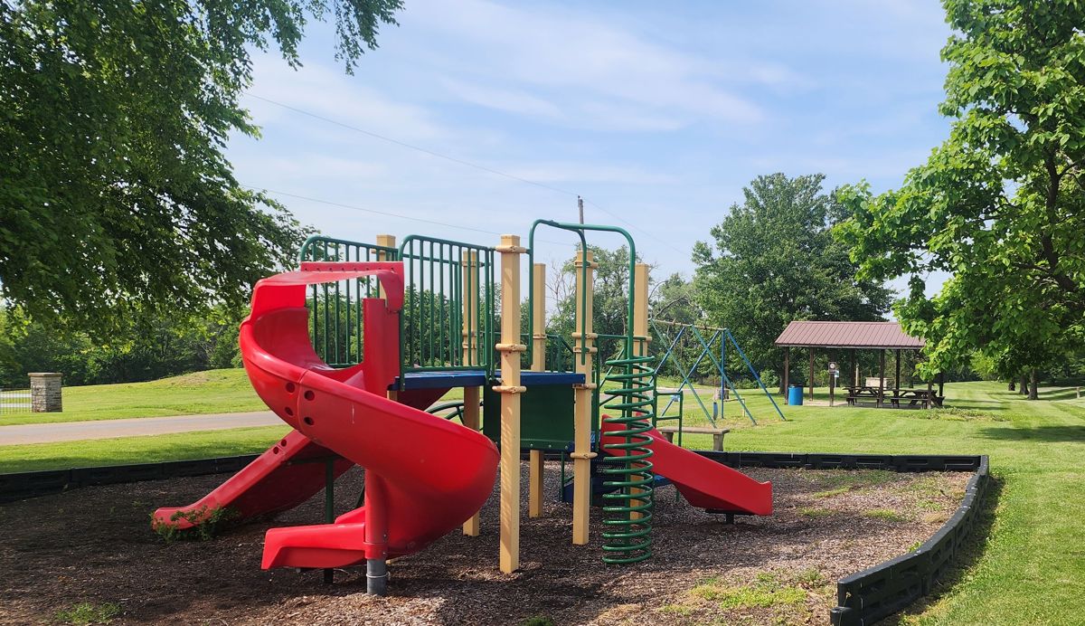Clark Park Small Shelter - Image 2